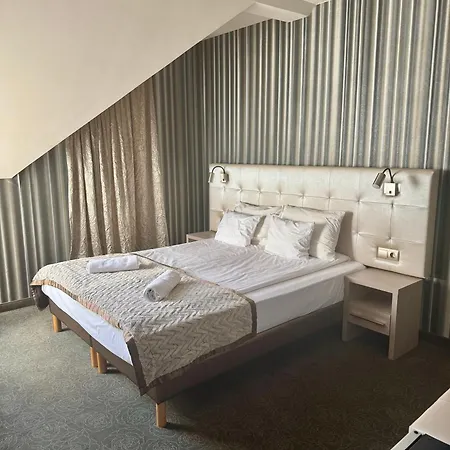 Hotel Mirage Sarvar